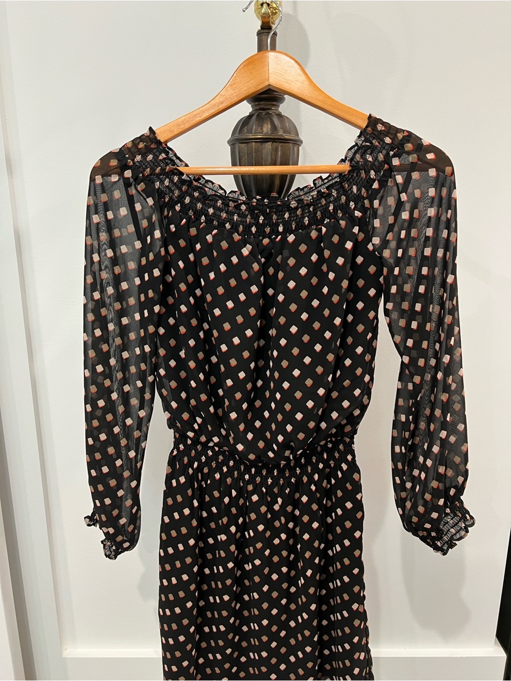 White House Black Market Black Long Sleeve Diamond Print Dress